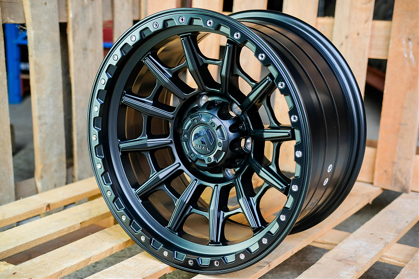 ДИСК АВТОМОБИЛЬНЫЙ АЛЮМИНИЕВЫЙ ЛИТОЙ  KMC CARNAGE (Реплика) 17х9 ET-0 6X139.7 ЦО-110,1