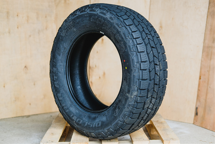 Всесезонная автомобильная шина Cooper Discoverer AT3 4S 265/65 R18 114T