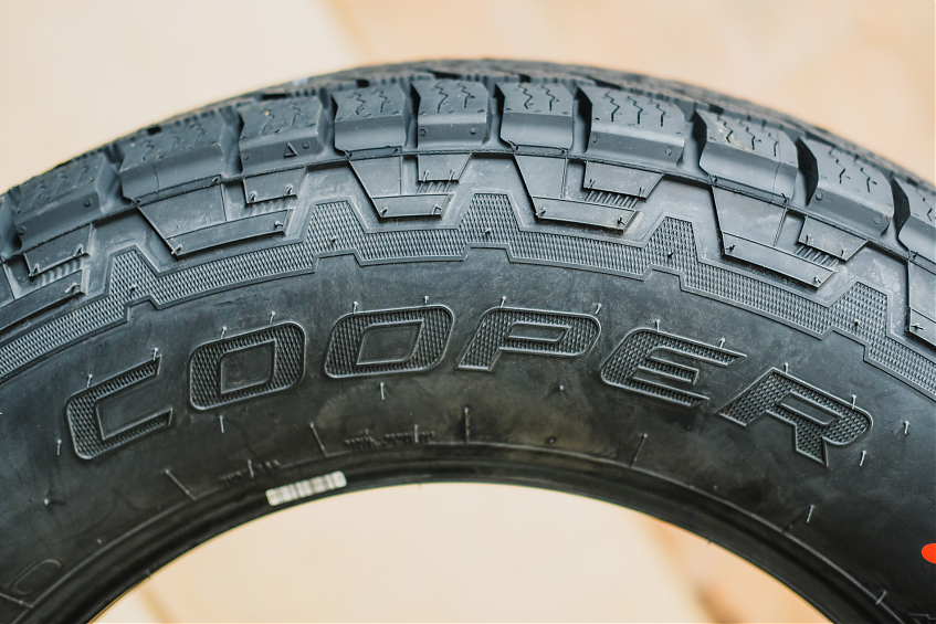 Всесезонная автомобильная шина Cooper Discoverer AT3 4S 265/65 R18 114T