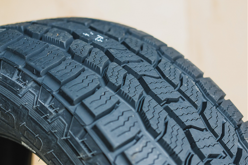 Всесезонная автомобильная шина Cooper Discoverer AT3 4S 265/65 R18 114T