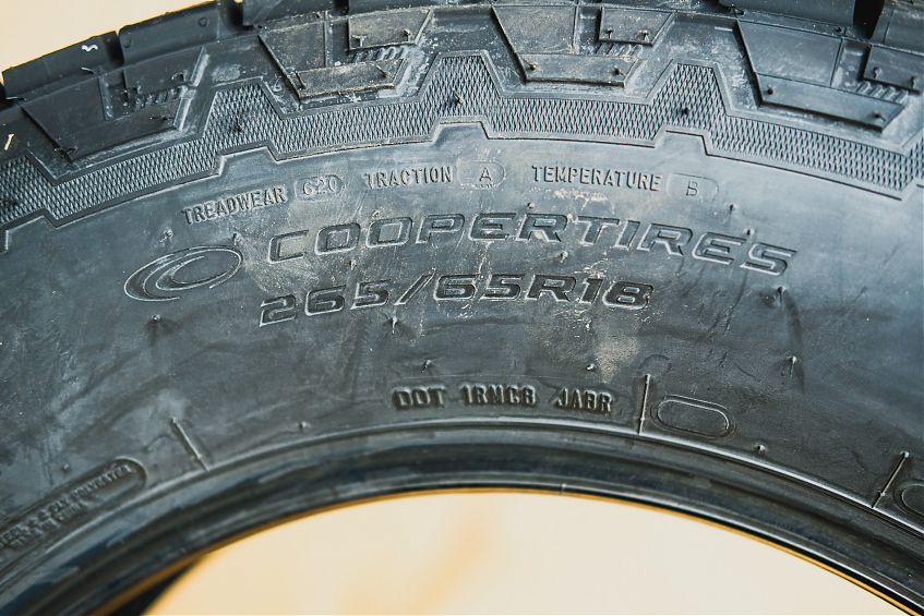 Всесезонная автомобильная шина Cooper Discoverer AT3 4S 265/65 R18 114T