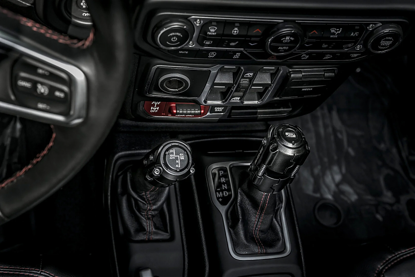 Ручка рычага переключения передач и КПП FURY