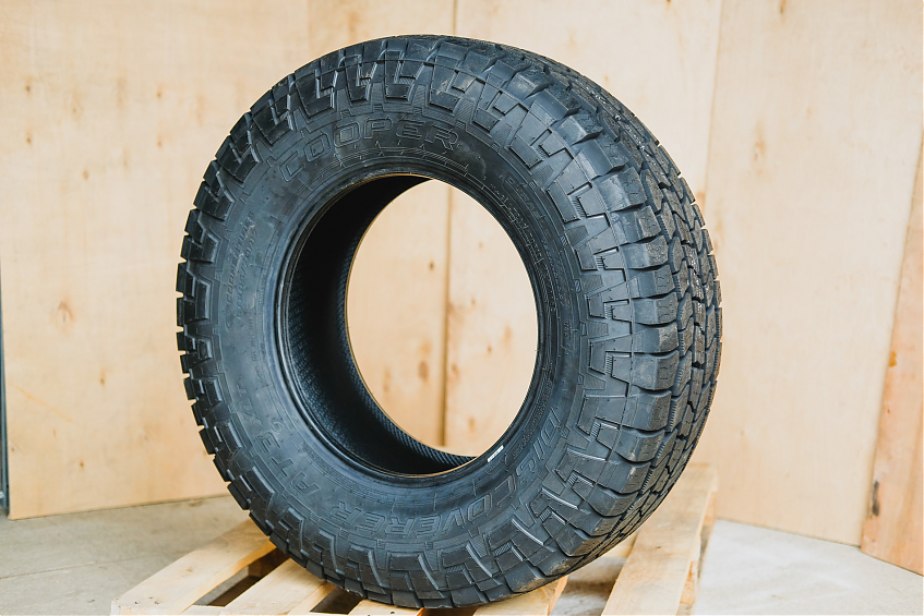 Шина всесезонная Cooper Discoverer AT3 XLT 285/70 R17 121/118 S