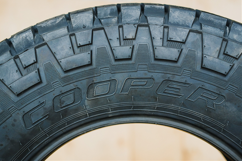 Шина всесезонная Cooper Discoverer AT3 XLT 285/70 R17 121/118 S