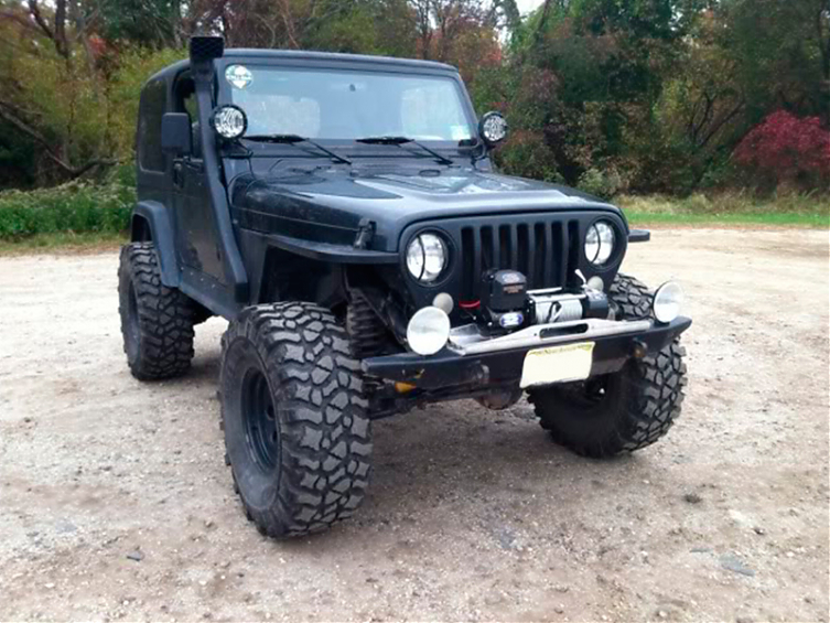 Лебедка автомобильная электрическая Superwinch LP8500 12В