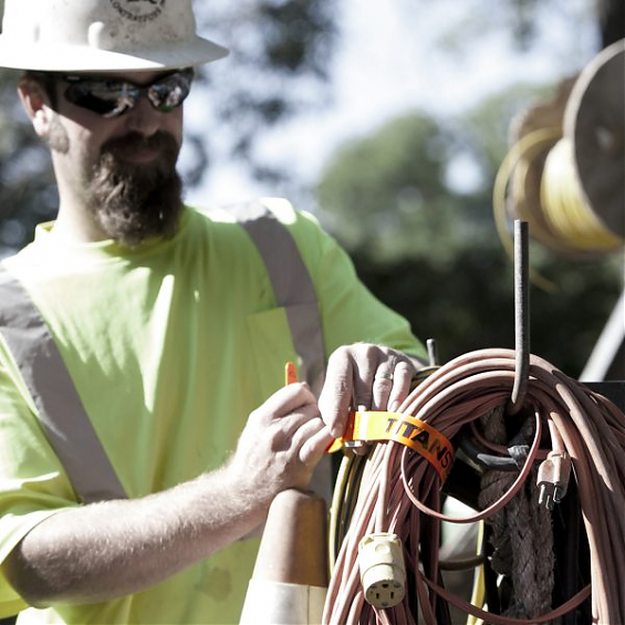 Ремень крепёжный TitanStraps Industrial оранжевый L = 64 см (Dmax = 18 см, Dmin = 5,5 см)