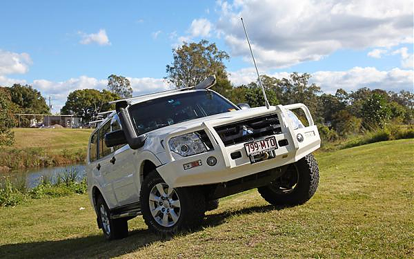 Лифт-комплект подвески TJM для Mitsubishi Pajero 3/4 +40мм +60 кг перед, +100 кг зад