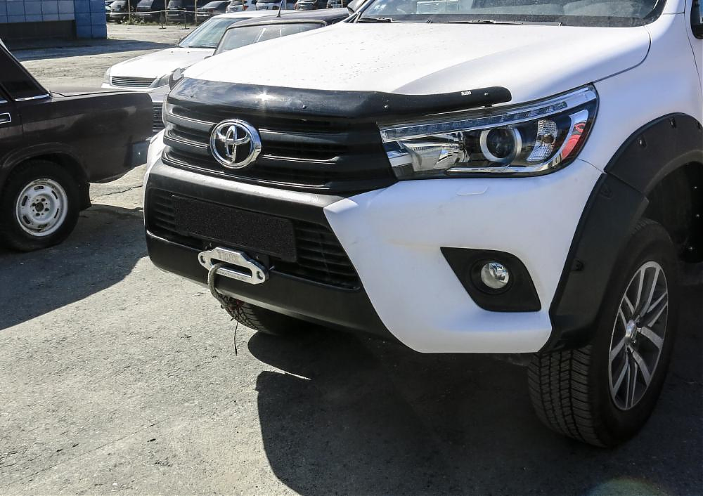 Кронштейн лебедки в штатный бампер Toyota Hilux Revo 2015- для TOYOTA HILUX REVO