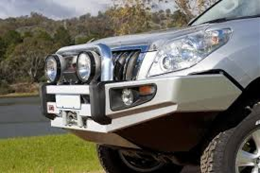 Бампер силовой передний ARB Sahara для Toyota Land Cruiser Prado 150 с 2009 до 2013 года. (Для машин с парктроником)