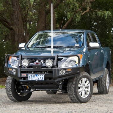 Бампер передний силовой Deluxe для Mazda BT-50 с 2011 года.