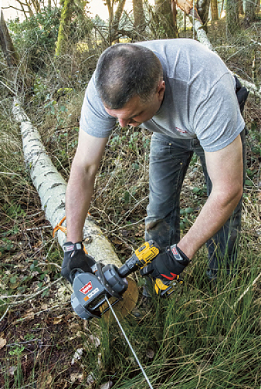 Лебедка переносная работает от дрели WARN Drill Winch 750lbs синтетический трос