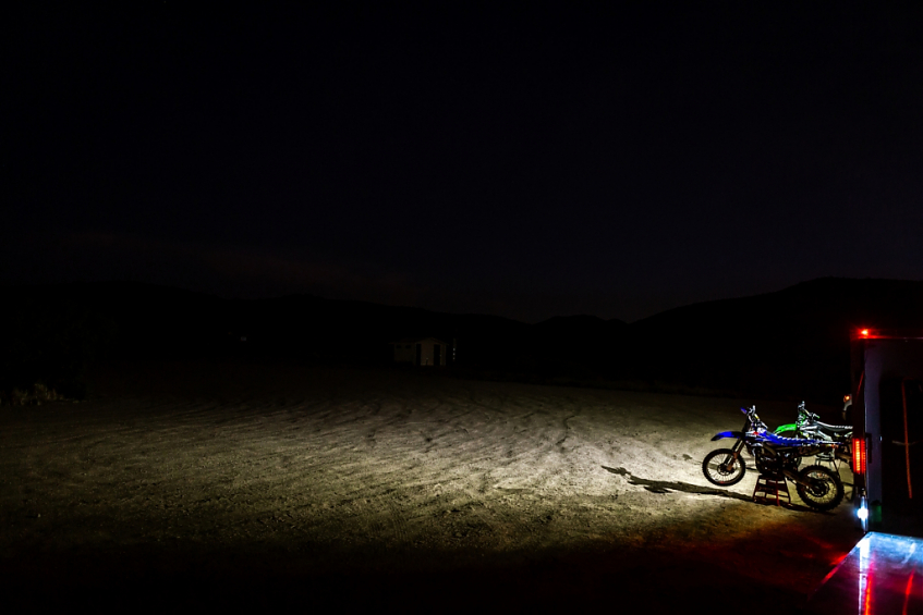 Светодиодные фары Rigid SR-L Серия POD (Янтарная подсветка) – FM (Врезная установка) – пара