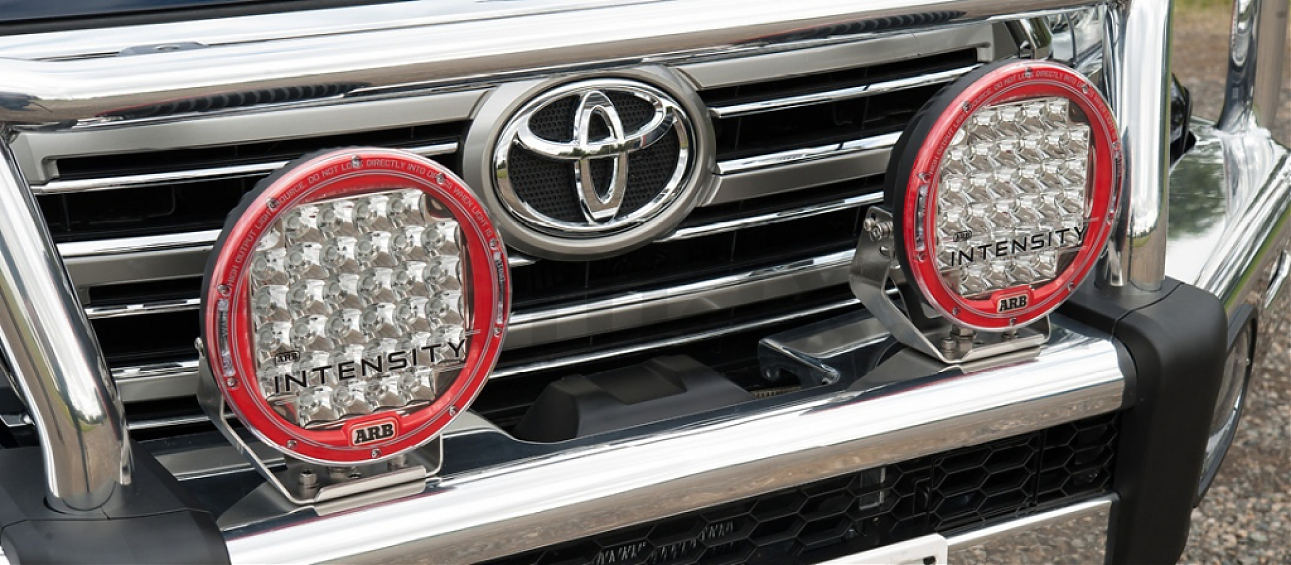 Бампер передний силовой ARB Аллюминиевый для Toyota Land Cruiser 200 с 2015 года