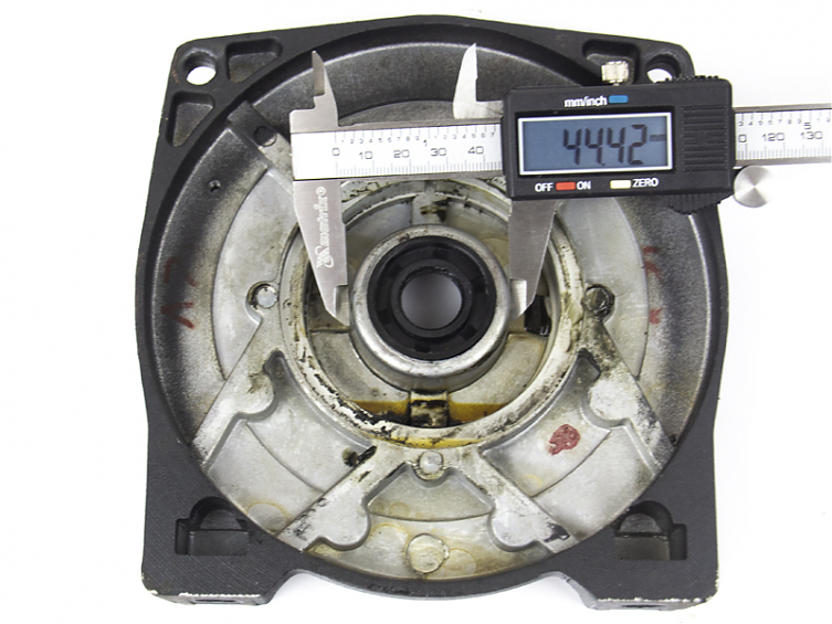 Боковина мотора Superwinch Tiger Shark 9.5/11.5 черный барабан