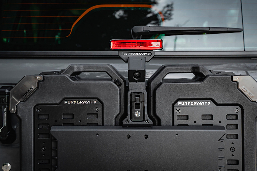 Крепление канистр к задней двери с 2 канистрами FURY для Jeep Wrangler JL