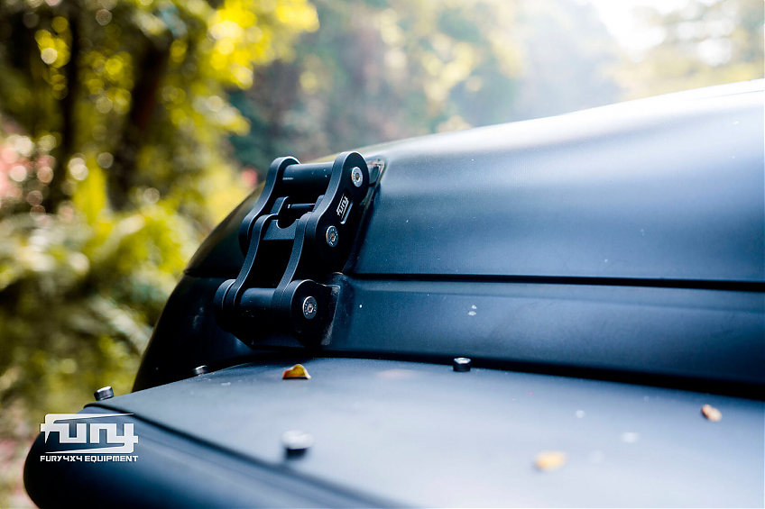 Замки капота FURY для Jeep Wrangler JL