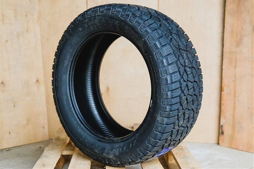 Шина всесезонная Cooper Zeon LTZ Pro 285/50 R20 116S