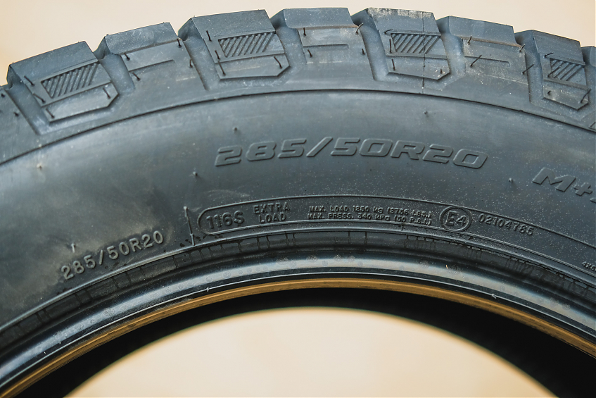 Шина всесезонная Cooper Zeon LTZ Pro 285/50 R20 116S