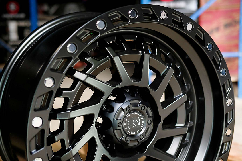 ДИСК АВТОМОБИЛЬНЫЙ АЛЮМИНИЕВЫЙ ЛИТОЙ BLACK RHINO SHREDDER (Реплика) 18х9 6X139.7 ET-0 110.1