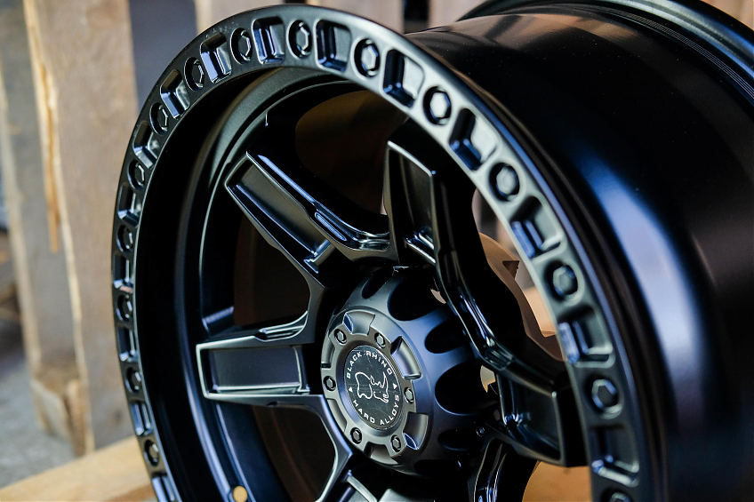 ДИСК АВТОМОБИЛЬНЫЙ АЛЮМИНИЕВЫЙ ЛИТОЙ Black Rhino JT165 17Х9 ET-0 6X139.7 Black