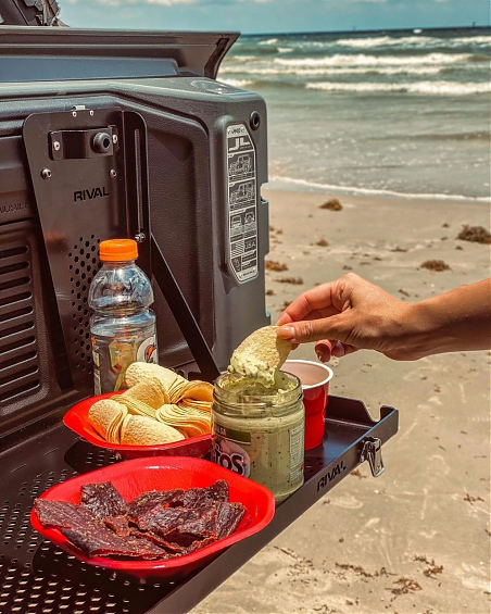 Столик Rival на заднюю дверь для Jeep Wrangler Jl