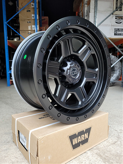 ДИСК АВТОМОБИЛЬНЫЙ АЛЮМИНИЕВЫЙ ЛИТОЙ BLACK RHINO RENO (Реплика) 17х9 ET-0 6X139.7 ЦО-110,1 черный матовый