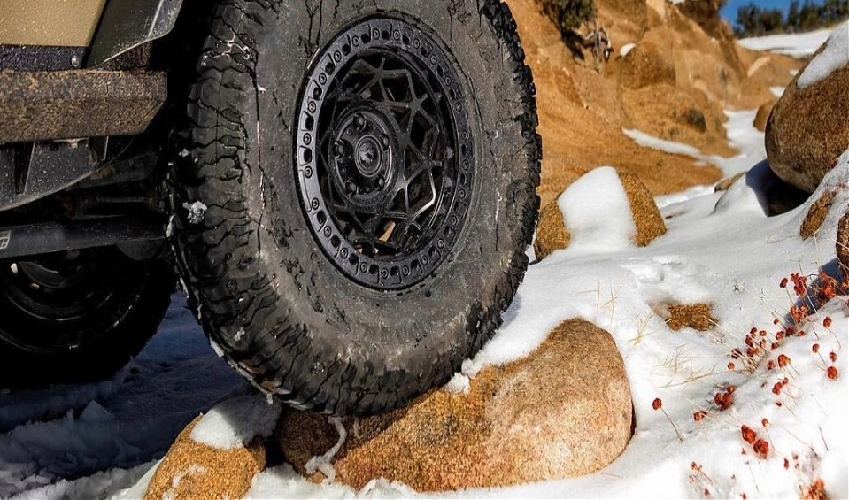 ДИСК АВТОМОБИЛЬНЫЙ АЛЮМИНИЕВЫЙ ЛИТОЙ FUEL UNIT (Реплика) 17х9 ET-12 5X127 ЦО-71.6