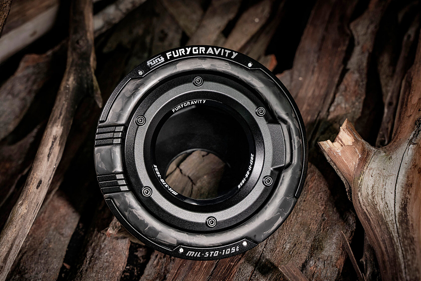 Крышка бензобака Fury серии Gravity из углеродного волокна для Jeep Wrangler JL