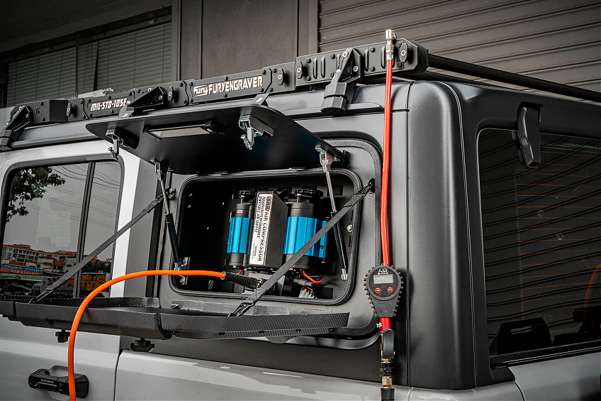 Многофункциональный боковой ящик FURY для инструментов серии Gravity для Jeep Wrangler JL — Левый