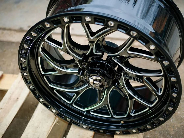 ДИСК АВТОМОБИЛЬНЫЙ АЛЮМИНИЕВЫЙ ЛИТОЙ Fuel Runner R20Х9 6X139.7 ET-0 110.1