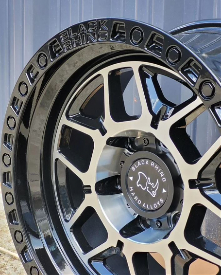 ДИСК АВТОМОБИЛЬНЫЙ АЛЮМИНИЕВЫЙ ЛИТОЙ BLACK RHINO KELSO (Реплика) 17х9 ET-0 6X139.7 ЦО-110,1 Черный \ Лак