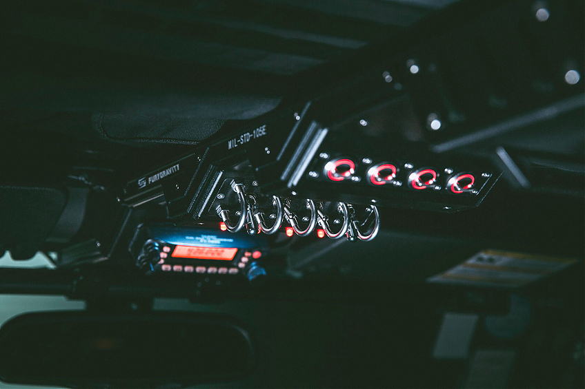 Потолочная консоль Fury алюминиевая серии Awaken для Jeep Wrangler JL