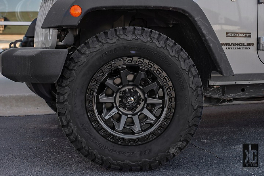 ДИСК АВТОМОБИЛЬНЫЙ АЛЮМИНИЕВЫЙ FUEL Model D694 (Реплика) 18х9 ET-0 6x139.7 ЦО-110,1 Бронза