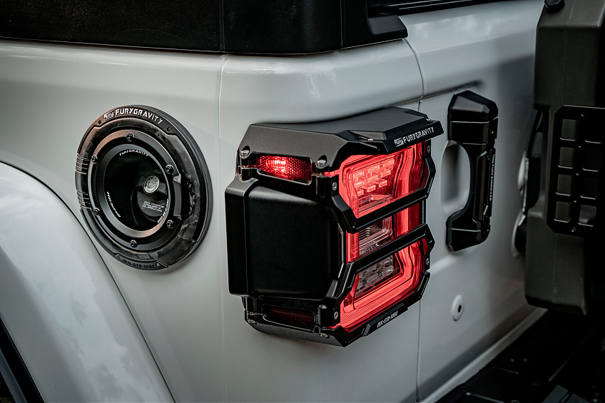 Крышка бензобака Fury серии Gravity из углеродного волокна для Jeep Wrangler JL