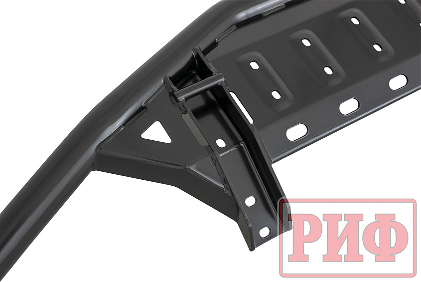 Бампер РИФ силовой передний Toyota Land Cruiser 200 2007-2015 c защитой радиатора