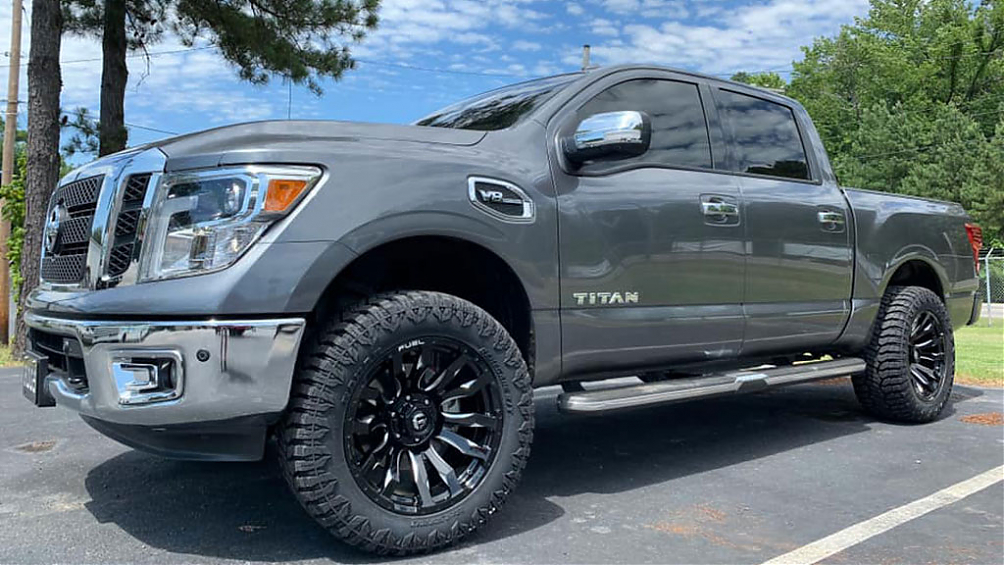 ДИСК АВТОМОБИЛЬНЫЙ АЛЮМИНИЕВЫЙ ЛИТОЙ FUEL Model D673 (Реплика) R20х10 ET-0 6X139.7 ЦО-110,1