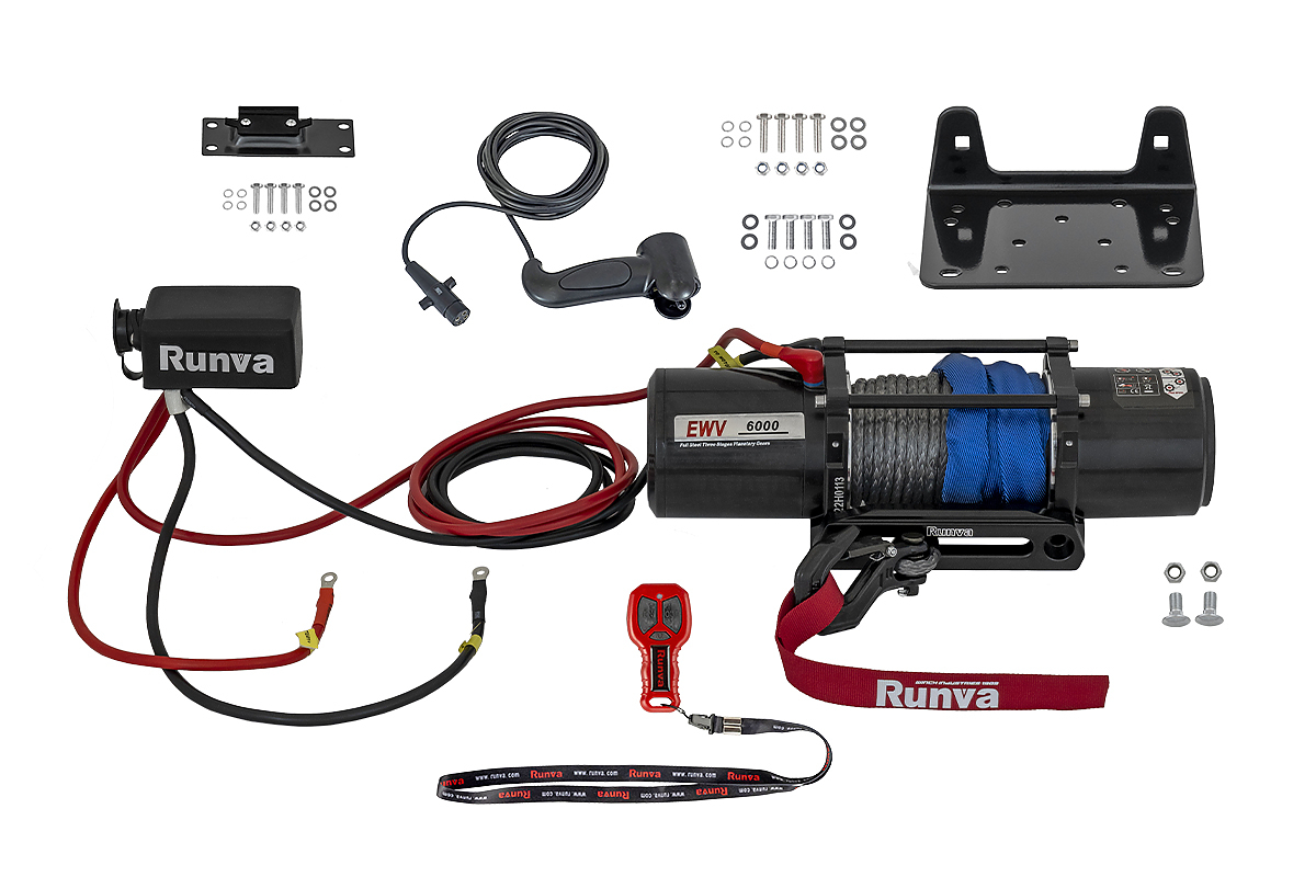 Лебёдка автомобильная электрическая 12V Runva 6000 lbs 2722 кг (синтетический трос)