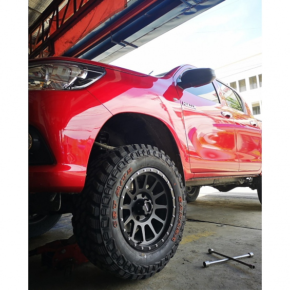 Шина автомобильная грязевая CST Sahara MT2 235/75R15LT 104/101Q