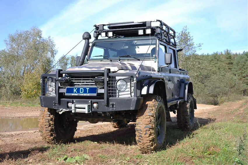 Передний силовой бампер с кенгурином алюминиевый - Land Rover Defender 90/110