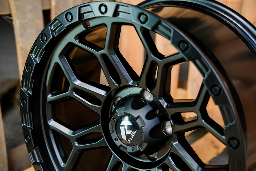 ДИСК АВТОМОБИЛЬНЫЙ АЛЮМИНИЕВЫЙ ЛИТОЙ FUEL (Реплика) 17х9 ET-0 5X127 ЦО-71.6