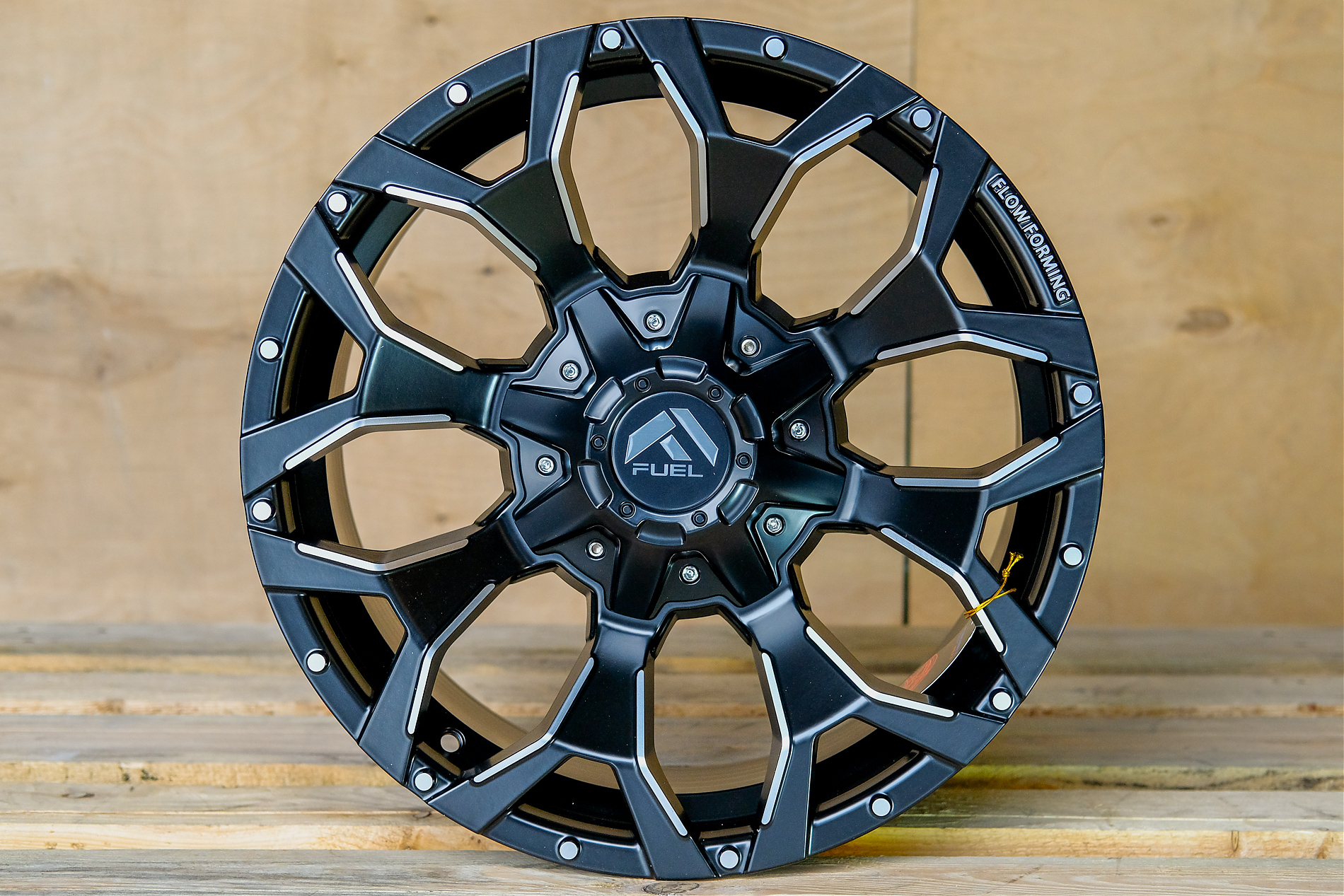 ДИСК АВТОМОБИЛЬНЫЙ АЛЮМИНИЕВЫЙ ЛИТОЙ Fuel Zephyr (РЕПЛИКА) R20Х9 ET+18 5X139.7 \ 5X150 ЦО-110.1 Черный матовый