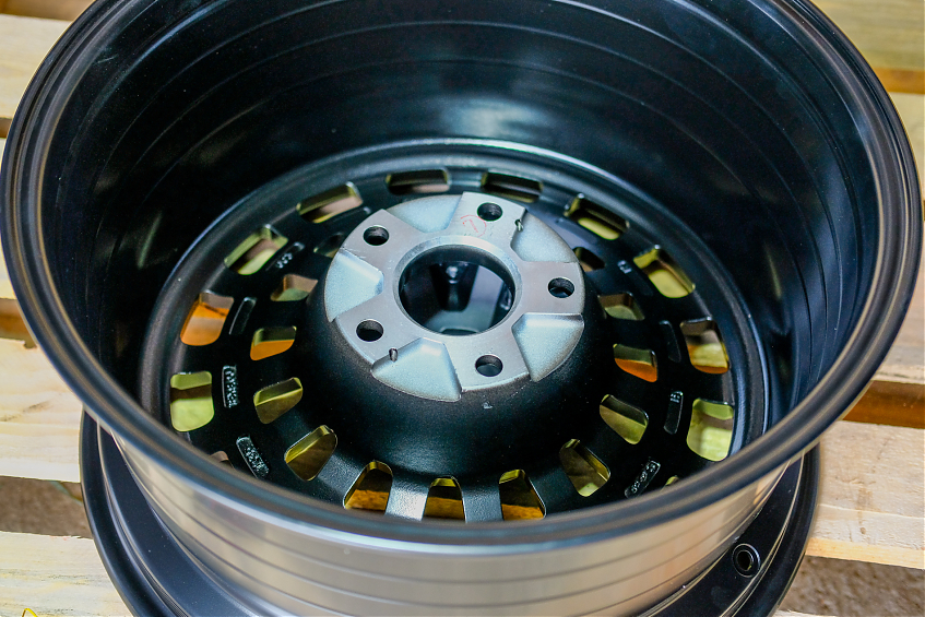 ДИСК АВТОМОБИЛЬНЫЙ АЛЮМИНИЕВЫЙ ЛИТОЙ Fuel Zephyr (РЕПЛИКА) R18Х8.5 ET+18 5x150 \ 5x139.7 двойная разболтовка ЦО-110.1 Черный матовый