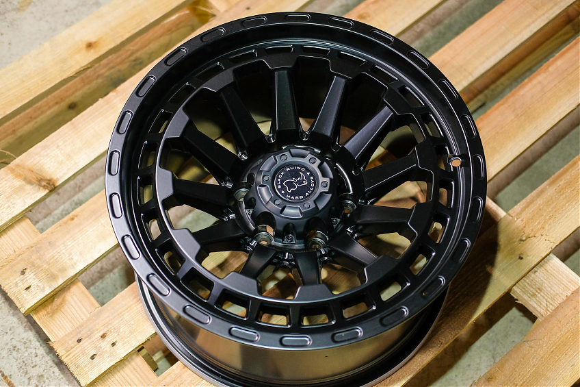 ДИСК АВТОМОБИЛЬНЫЙ АЛЮМИНИЕВЫЙ ЛИТОЙ BLACK RHINO RAID (Реплика) 17х9 ET-0 6X139.7 ЦО-110,1