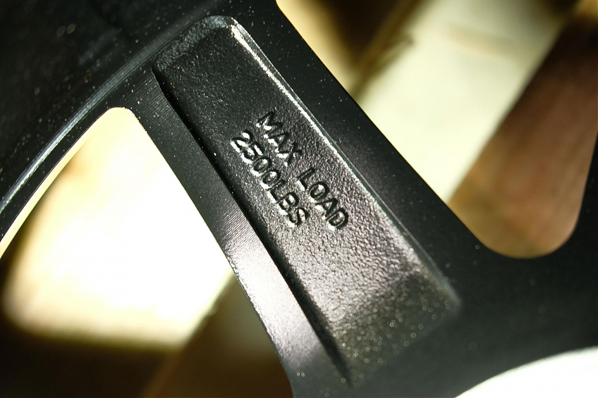 ДИСК АВТОМОБИЛЬНЫЙ АЛЮМИНИЕВЫЙ ЛИТОЙ IMPACT OFF-ROAD 804 R20х10 ET-12 5x150 5x139.7 ЦО-110,1