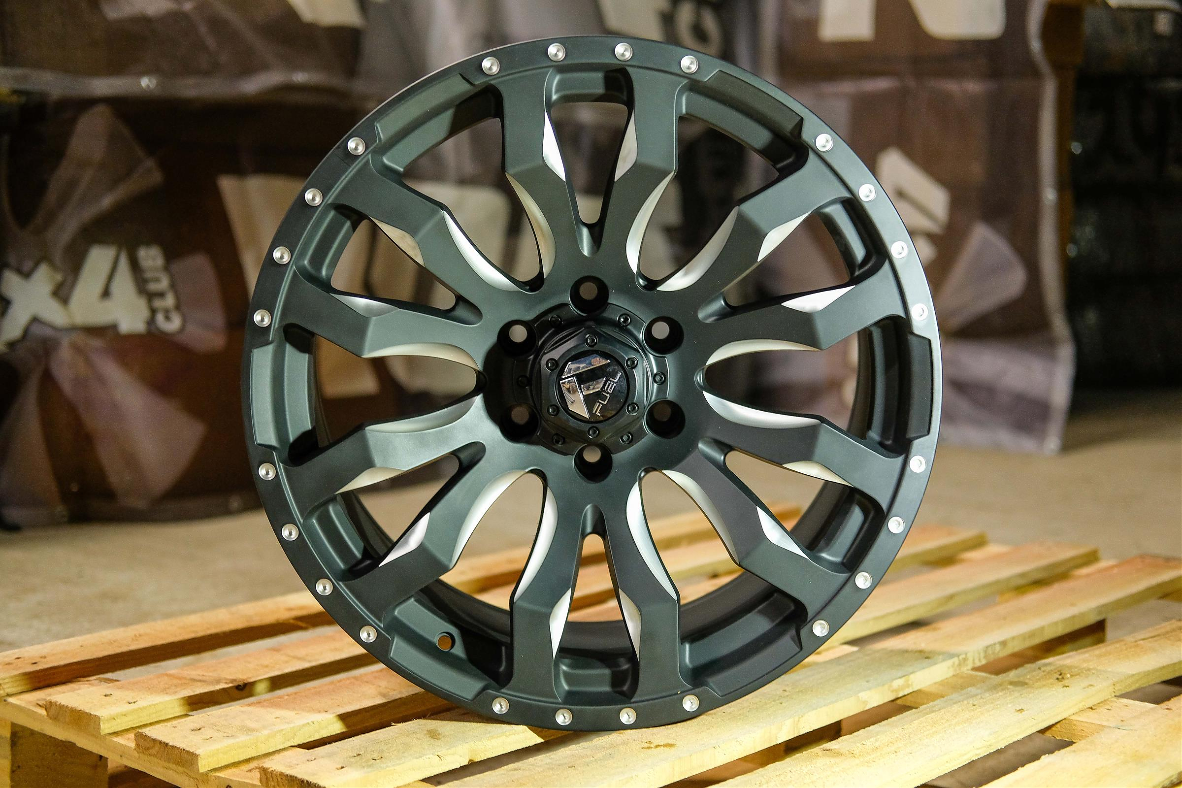 ДИСК АВТОМОБИЛЬНЫЙ АЛЮМИНИЕВЫЙ ЛИТОЙ FUEL Model D673 (Реплика) R20х10 ET-0 6X139.7 ЦО-110,1