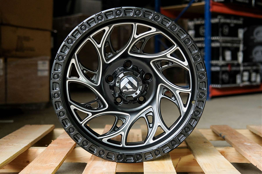 ДИСК АВТОМОБИЛЬНЫЙ АЛЮМИНИЕВЫЙ ЛИТОЙ FUEL RUNNER В841 (Реплика) 17х9 ET-0 5X127 ЦО-71.6