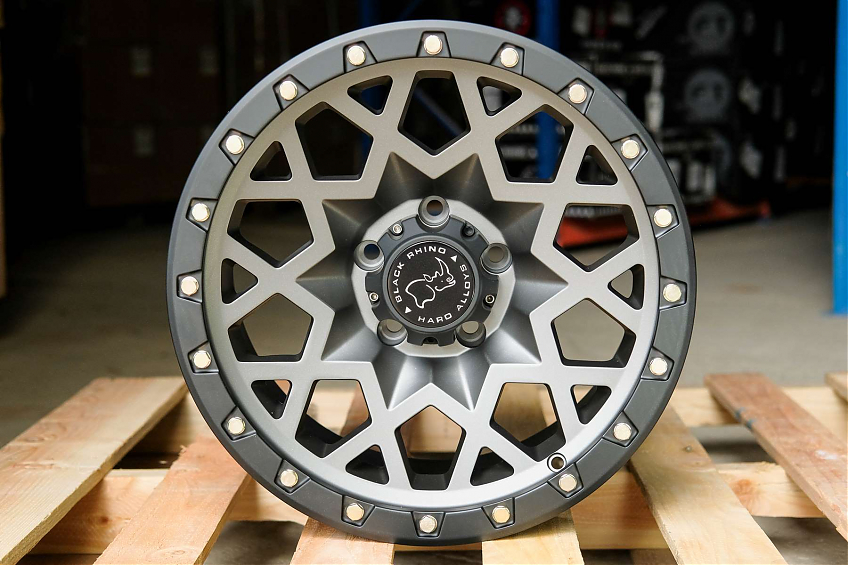 ДИСК АВТОМОБИЛЬНЫЙ АЛЮМИНИЕВЫЙ ЛИТОЙ BLACK RHINO SPROCKET 17х9 ET-12 5X127 ЦО-71.6