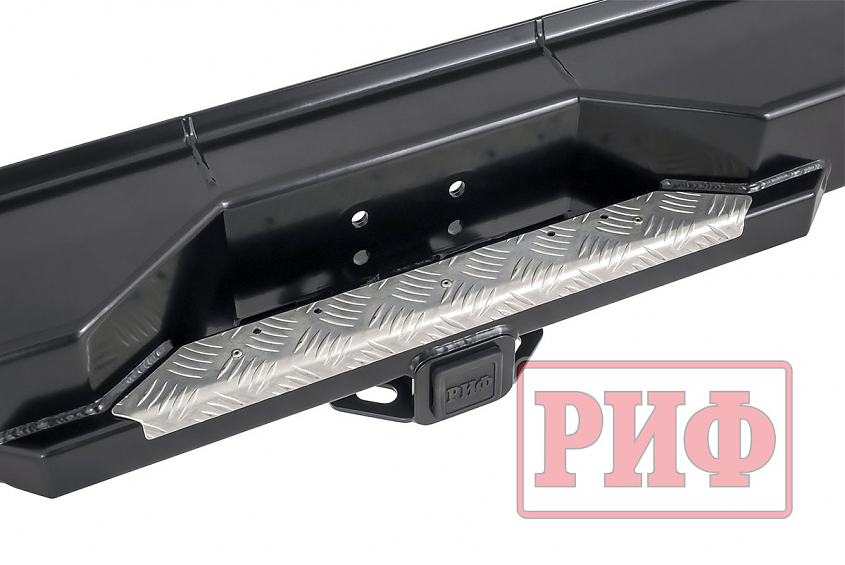 Бампер силовой задний РИФ для Toyota Land Cruiser 76 2007+ с квадратом под фаркоп и фонарями