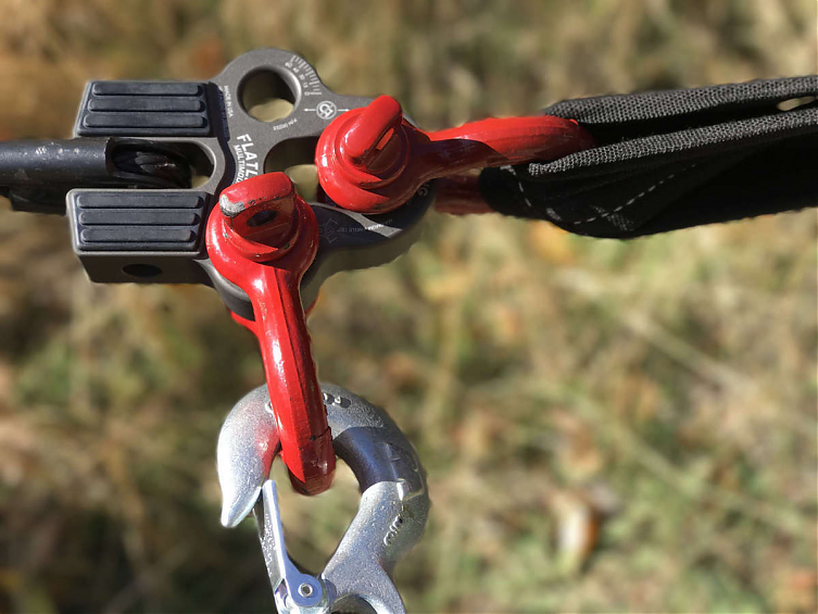 Шакл для лебедки вместо крюка многофункциональный Factor 55 FlatLink MULTI-MOUNT Красный