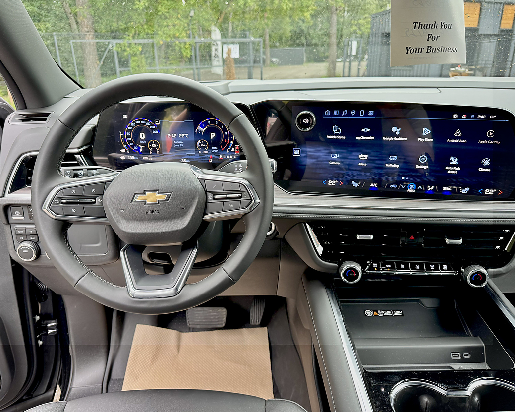 CHEVROLET ТАНОЕ LT Черный, рестайлинг 2025